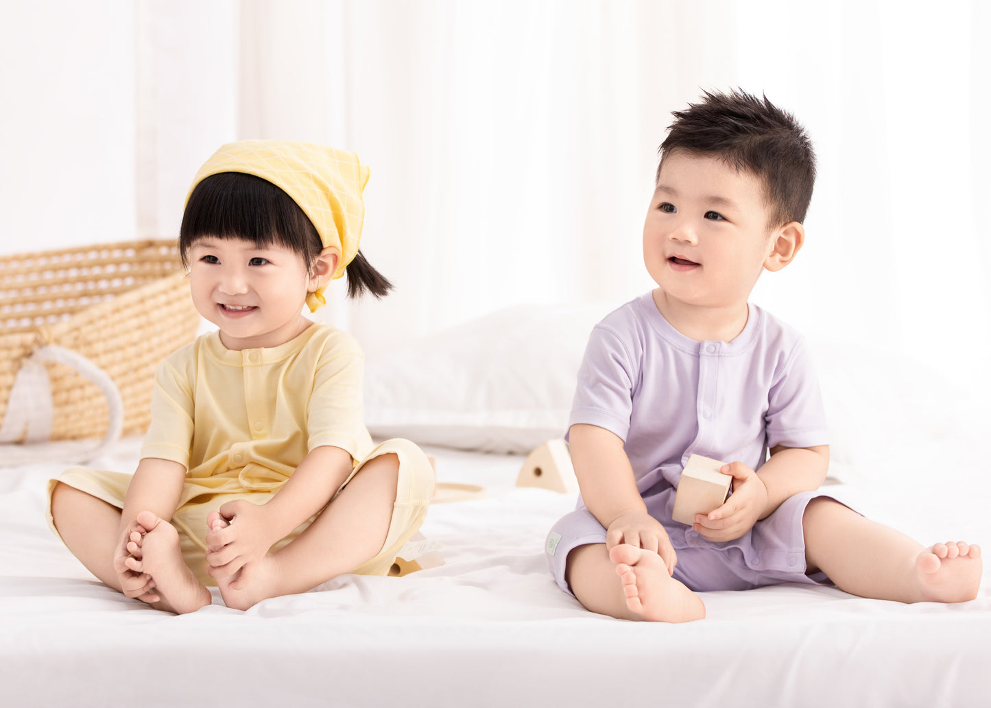 嬰兒開襟短袖連體衣