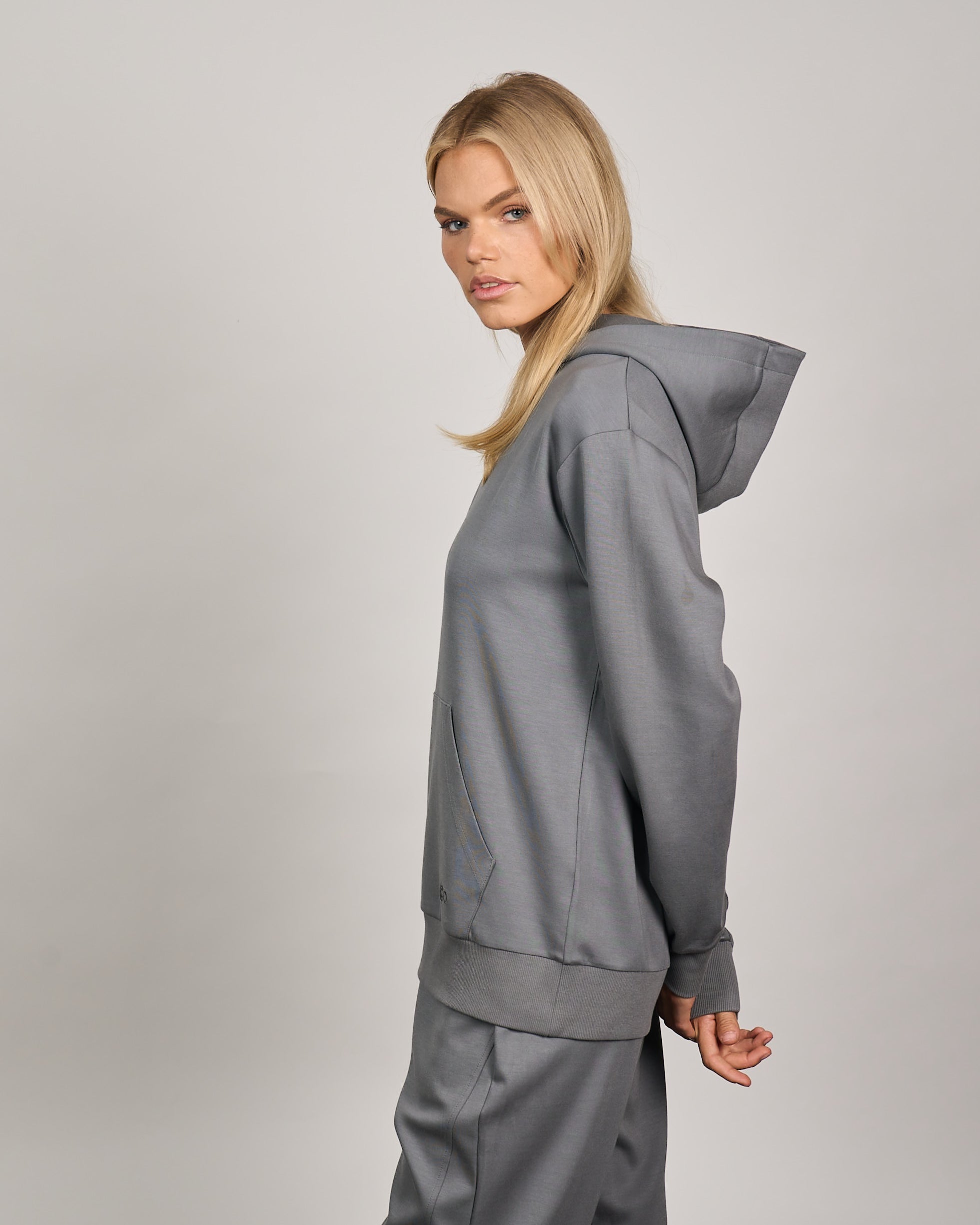 Comfiknit Sky Hoodie | Dark Grey