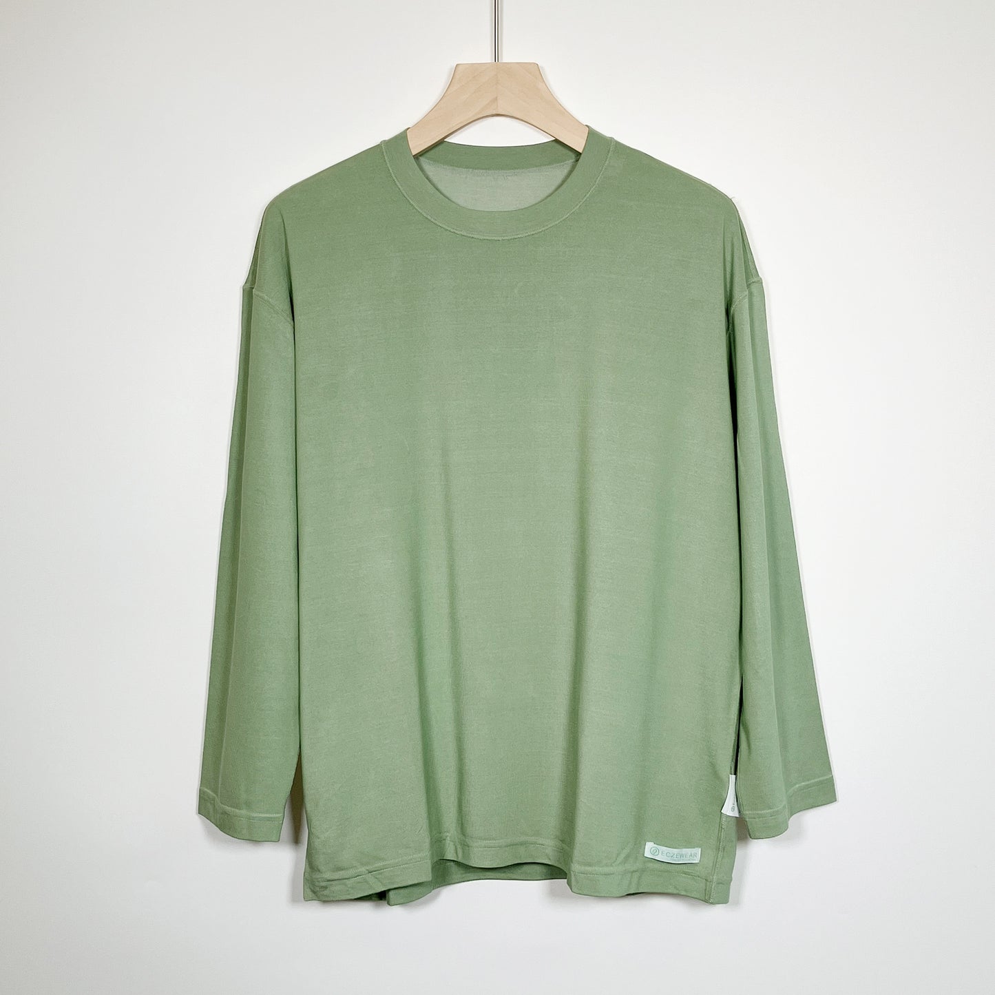 Women Long Sleeve Upshirt